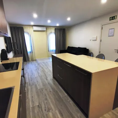 Appartamento Old Theatre F2 - Near Mdina For Short Lets Holiday